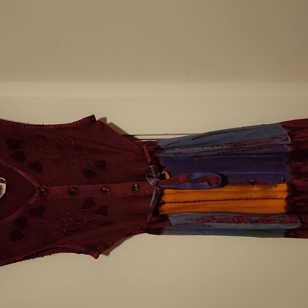 Dress - Picture 2 of 4